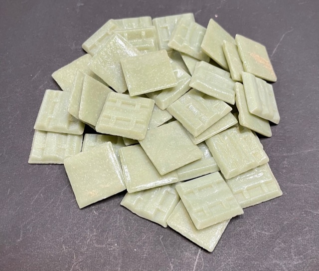 Pate de Verre Opio Vert Kaki Clair 2 x 2 cm, Par 100g