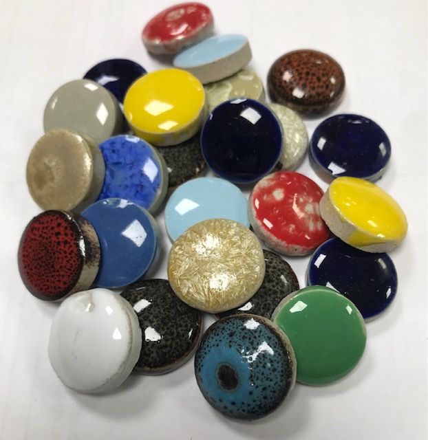 Ronds Emaillés mix ,par 100 g .