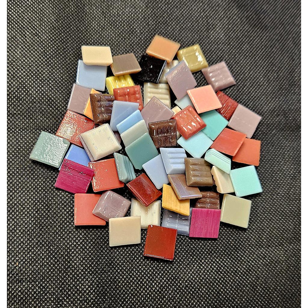 Mix pâte de verre Trend 1.5 x 1.5 cm, vendu par 500g