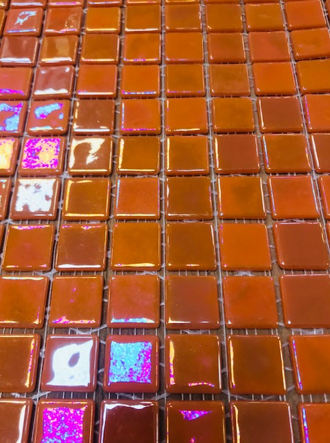 Pate de verre Irisé Orange,  2.4 x 2.4 cm, par 100g 