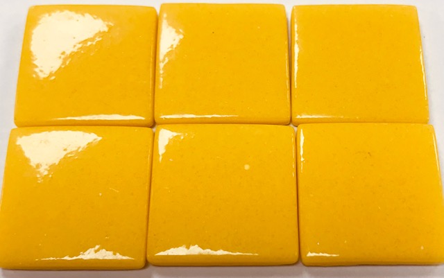 Chroma jaune , 2.3 x 2.3 cm , par 100 g 