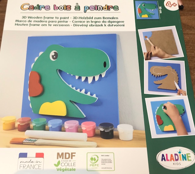 Coffret cadre bois à peindre Dino - A partir de 4 ans .