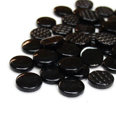 Pastille noires , 1.8 cm , par 100 g 