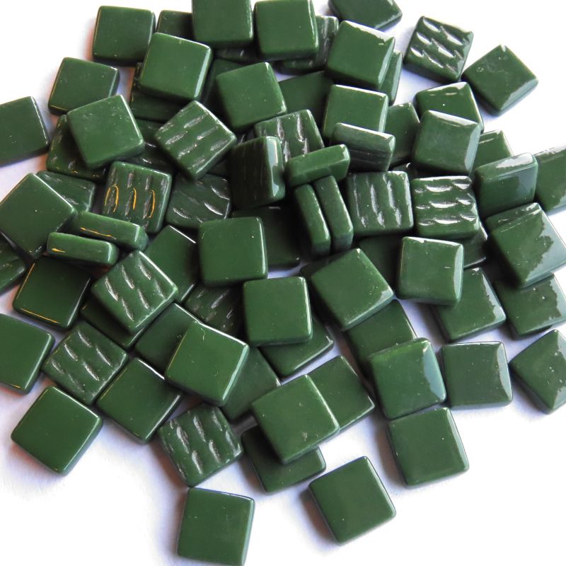pâte de verre vert sapin , 1.2 x 1.2 cm , par 100g