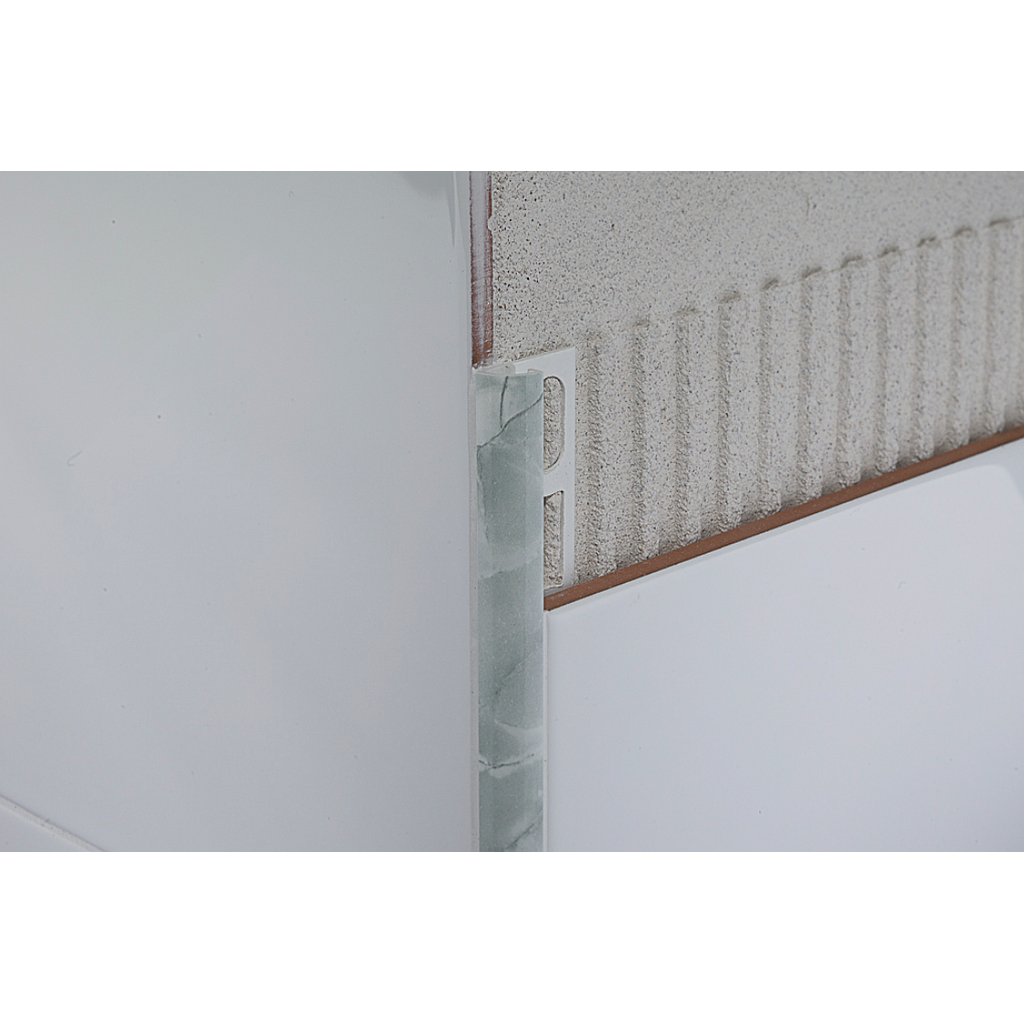 REM / - Profilé bords arrondis - Protrim - PVC Marbré - 2.70 ml