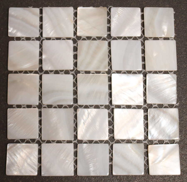 Nacre Blanc 2 x 2 cm, par 100 g