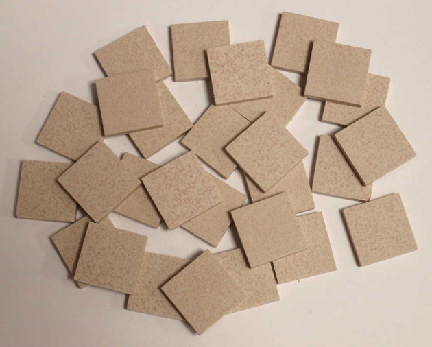 Grès Cérame 2 x 2 cm 207 par 100g