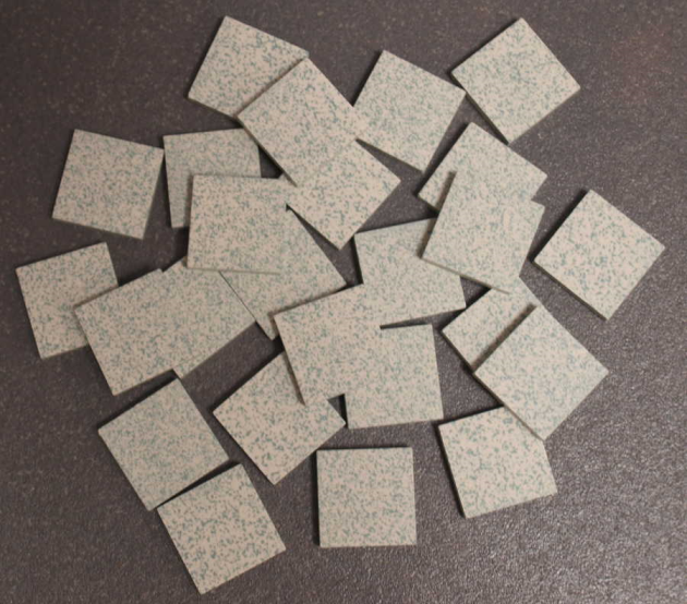 Grès Cérame 2 x 2 cm 209 par 100g