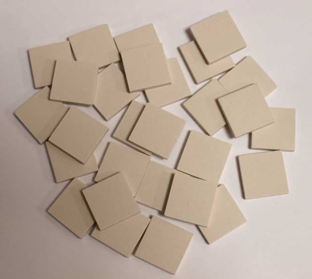 Grès Cérame 2 x 2 cm Super Blanc, par 100 gr