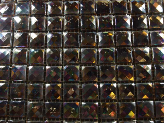 Facette Noire 2 x 2 cm, par 100 g